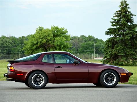 Porsche 944 Specs Performance And Photos 1981 1982 1983 1984 1985