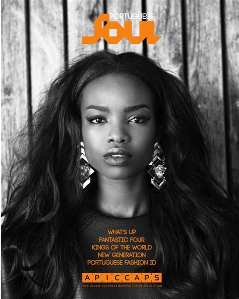 7 Hot Sexy Katty Martins Bikini Pics