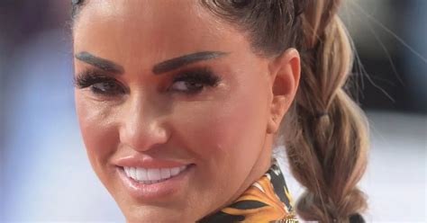 Katie Price Shows Off Dramatic New Eyebrows After Boob Job Daily Star