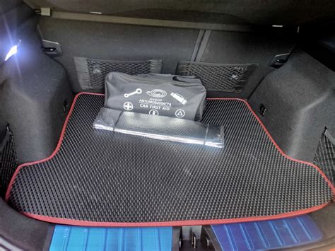 Сетка в багажник — Geely Coolray (1G), 1,5 л, 2020 года | аксессуары ...