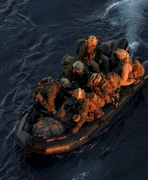 Боевая резина