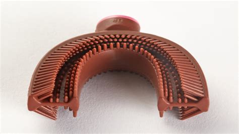 Детская зубная щетка-капа - особенности инновационного ухода для зубов ...