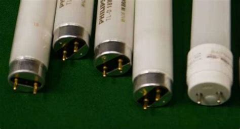 Переделка люминесцентного светильника под светодиодные лампы