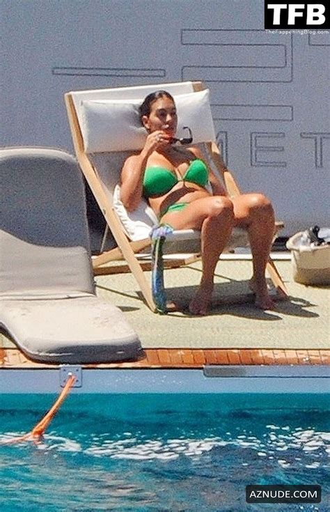 Georgina Rodriguez Sexy Seen Flaunting Her Hot Bikini Body On A Yacht In Spain Aznude