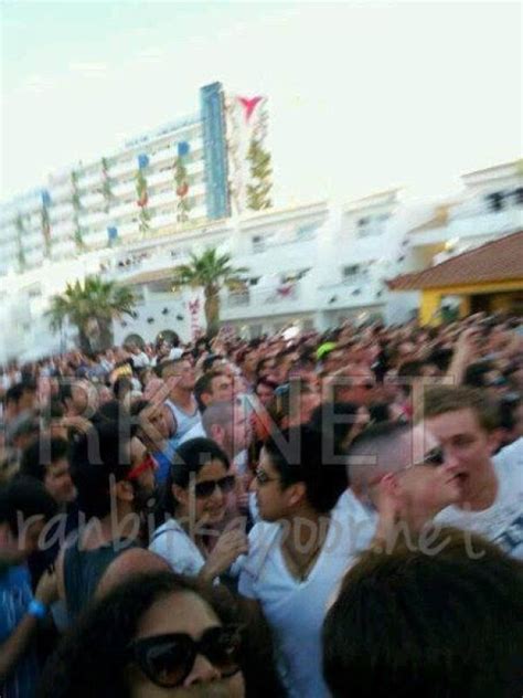 Katrina Kaif Spotted In Bikini At Ibiza With Ranbir Kapoor Photos