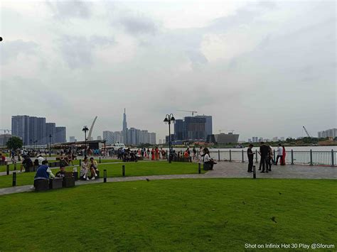 Trên tay Infinix Hot Thiết kế bóng bẩy camera MP hiệu năng ngon giá chỉ hơn triệu đồng