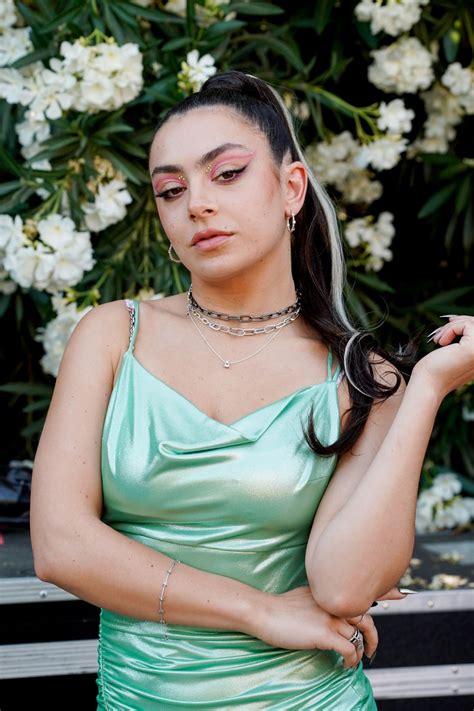Charli Xcx Style Clothes Outfits And Fashion • Celebmafia