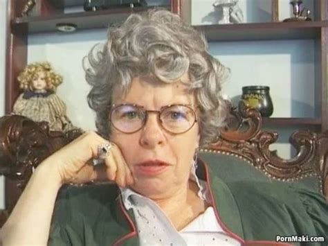 Grandma Loves A Dildo Up Her Ass Amateur Porn By Older Woman Fun XHamster