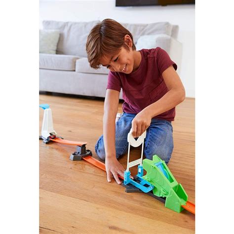 Circuit Hot Wheels Track Builder Hammer Drop Challenge FLL Noriel