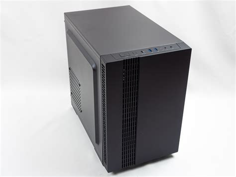chieftec-uk-02b-op-02 - HWCooling.net
