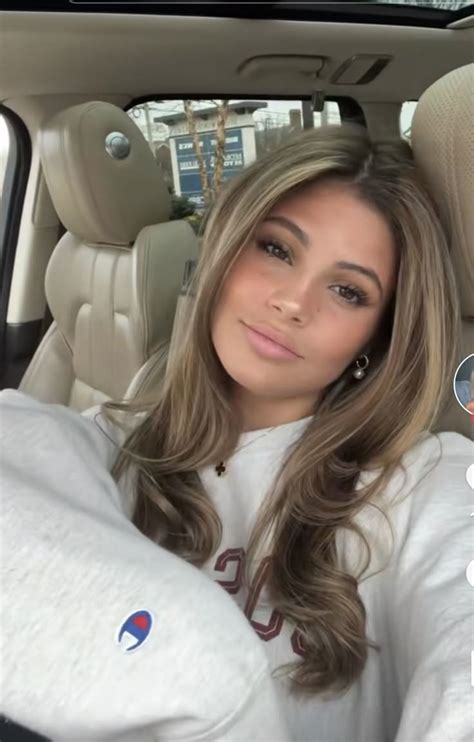 Pin By L On Beauty In 2024 Brunette Hair With Highlights Hair Inspo Color Brown Hair Balayage