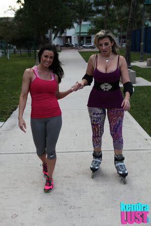 Kendralust Kendra Lust Sara Jay Threesome With Sara Jay Xxx Picture Sexy Gallery Nude Photo