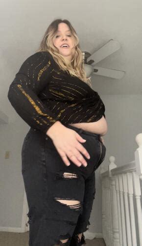 Growing Bbw Tries On Tight Outgrown Clothes Video Clips Weight Gain Feeder Feedee Curvage