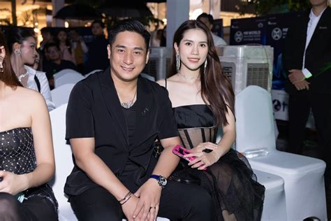 Nhan S C V Hot Girl K M Tu I C A Ph Gi M C Tr Ng Quay C Loa