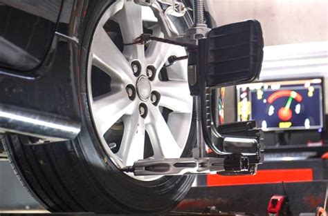 How To Spot Misaligned Wheels And Fix It Autodeal