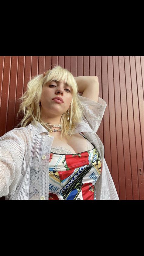 Billie Eilish Makes Me So Horny Scrolller