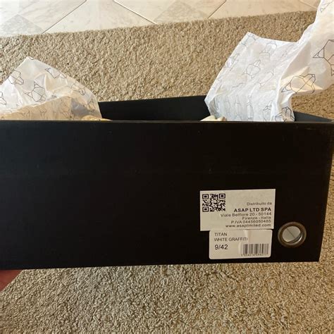 Vendo Naked Wolfe Edizione Limitata Con Graffiti Da Depop