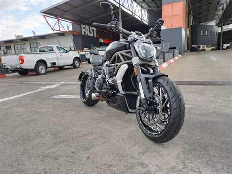 Naked Bikes BUY FAST