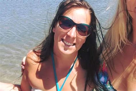 Hot Sexy Ashli Babbitt Bikini Pics