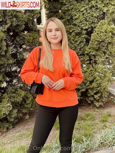 17 Hot Photos By Big Mamasita