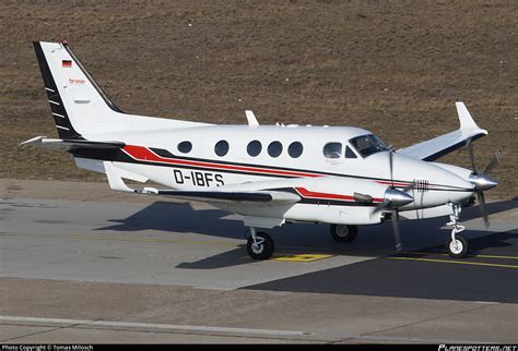 D IBFS Brose Hawker Beechcraft C90GTi King Air Photo By Tomas Milosch