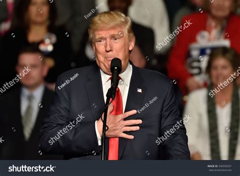 Donald Trump Funny Face Royalty-Free Images, Stock Photos & Pictures ...