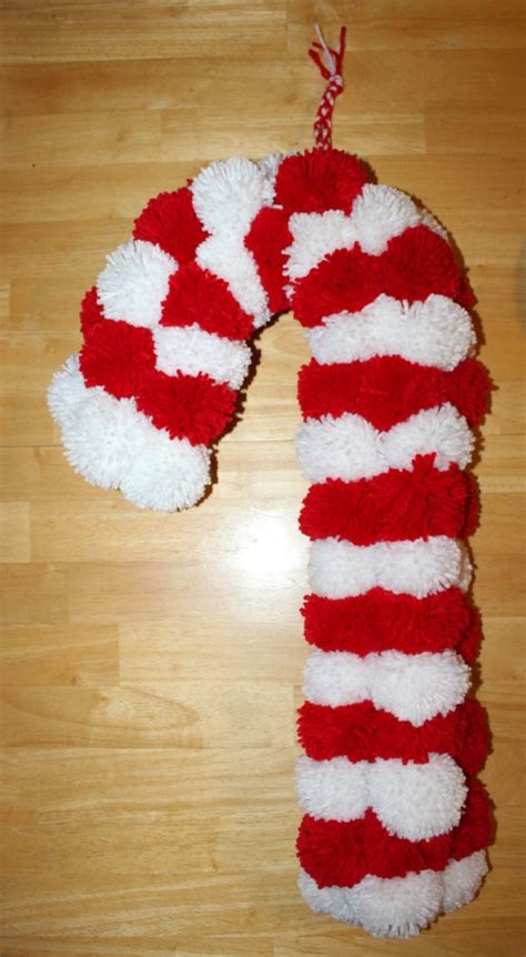 Diy Candy Cane Wreath Festive And Easy Holiday Craft