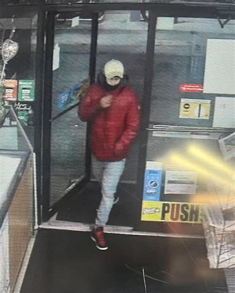 Police Searching For Male Who Robbed Tolland Gas Station At Gunpoint