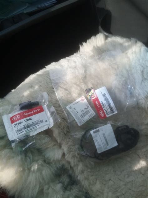 Прокладочка и обратный клапан. — KIA Spectra, 1,6 л, 2007 года ...