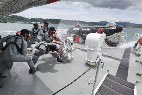 Personel Bakamla Ri Di Zona Maritim Timur Latihan Kesiapan Operasi