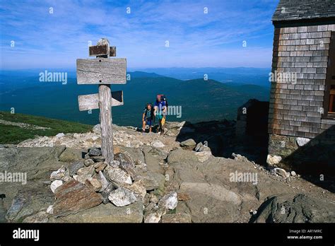 Lake Of The Clouds Amc Hut White Mount Nat Forest New Hampshire