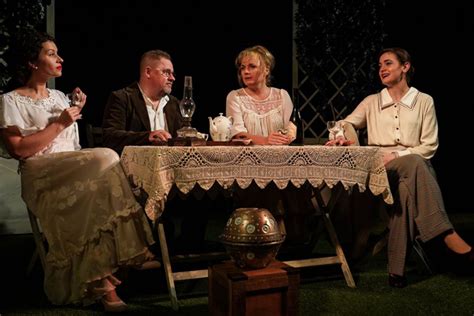 Sex Noci Svatoj Nsk M Stsk Divadlo Kol N