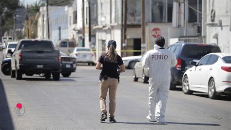 ASESINAN A ABOGADO FRENTE AL PENAL DE LA MESA EN TIJUANA TJ Comunica