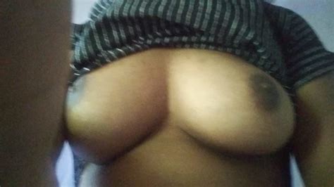 Indian Mallu Aunty Showing Her Boobs And Playing Alone Big Nipples Big Tits Porn XHamster