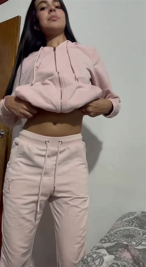 Pussy Spread For Easy Access