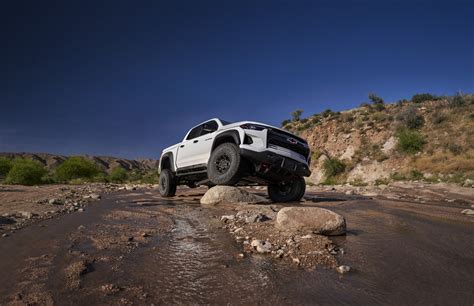 The Chevrolet Colorado Zr Bison Is A True Hardcore Off Roader