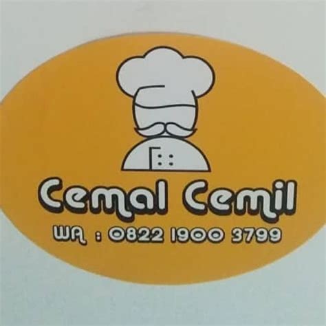 9 Hot Sexy Emillia Ismail Bikini Pics