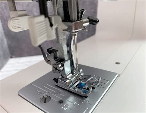 Janome Лапка для трикотажа и тонких тканей, 941-500-000 — Аксессуары ...