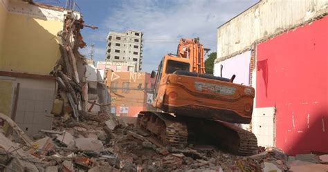 Obras de Demolição Terraplenagem Remoção de Entulho