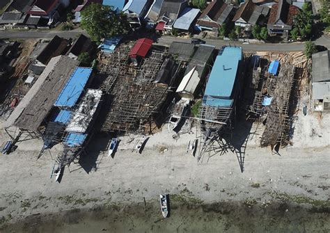 Foto Mengintip Pembuatan Kapal Legenda Pinisi Di Tanjung Bira