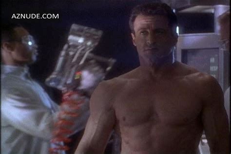 DEMOLITION MAN NUDE SCENES AZNude Men