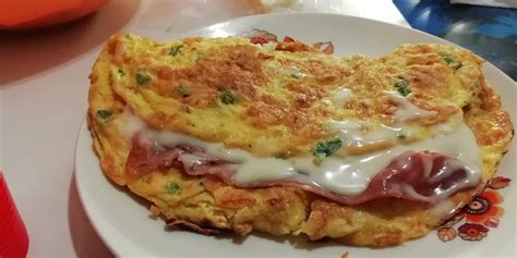 Frittata Ripiena Con Prosciutto E Formaggio La Cucina Di Bacco