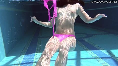 Jessica Lincoln Enjoys Being Naked In The Pool Pussy Juicy