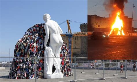 Distrutta Dall Incendio La Venere Degli Stracci