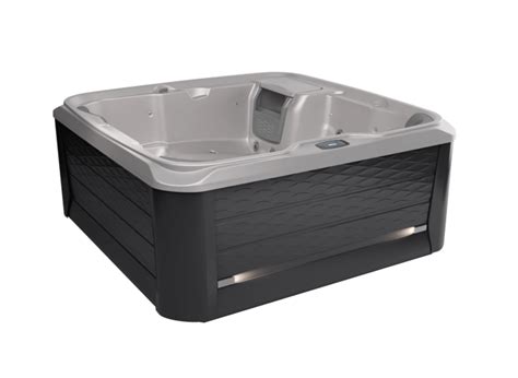 Sundance 680 Series Hot Tubs In Des Moines IA Central Iowa Pool Spa