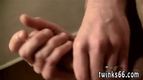 Nude Guy Pissing Gay Nolan Loves To Get Drenched