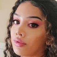 Lauren Laratta Nude Onlyfans Leaks Fapopedia