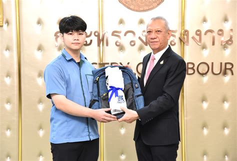 labour minister upskills thai youths  enhance technological