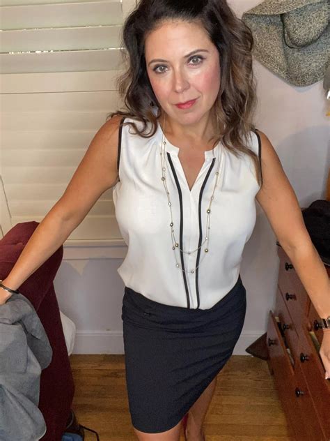 Work Mom Look F Nudes Milf NUDE PICS ORG