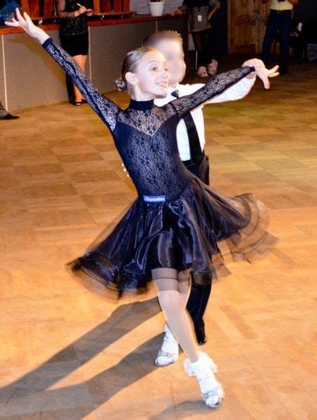 Бальные платья для девочек (55 фото): рейтинговое, 10-12 лет ...